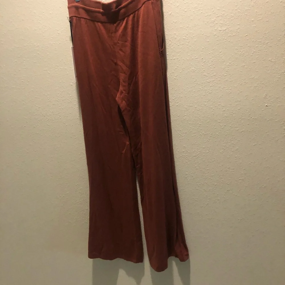 Lululemon Comfort Zone lounge Pants 10 or 8 NEW